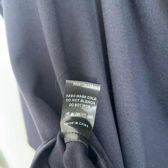 Tuckernuck Navy Blue Square Neck 3/4 Sleeve Top Women's - Picture 5 of 7